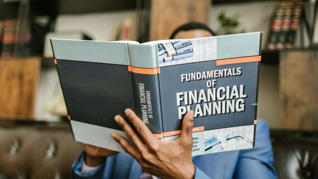Legal Considerations: Collaborative Strategies for Financial Guidance