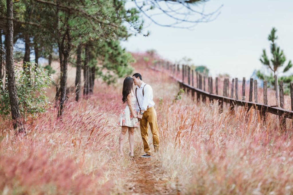 Re-entering the Dating Scene: Navigating New Relationships
