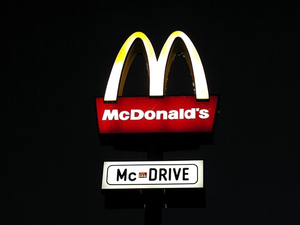 donalds-387237_1280 Mc Donald's Drive Thru signage