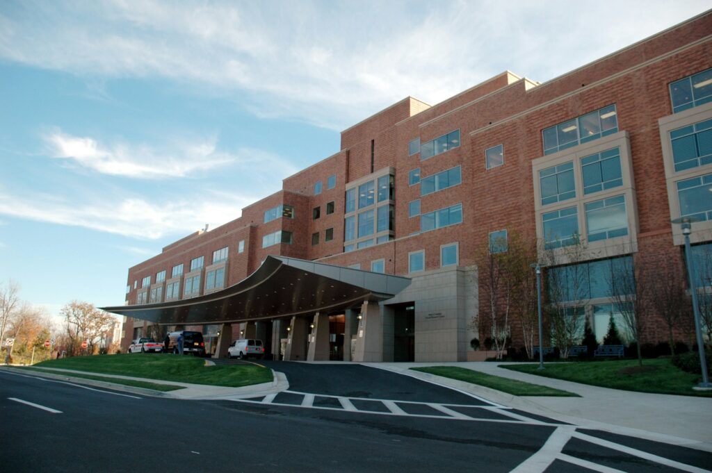 national-cancer-institute-1c8sj2IO2I4-unsplash National Cancer Institute